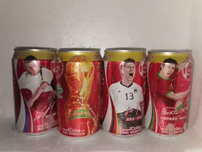 用手指踢足球,曾是风靡全国的正经游戏 用手指踢足球,曾是风靡全国的正经游戏