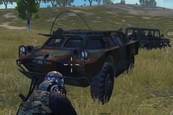 《和平精英》新版本两栖装甲车弊端太多,为什么有人说用它跑圈会被坑