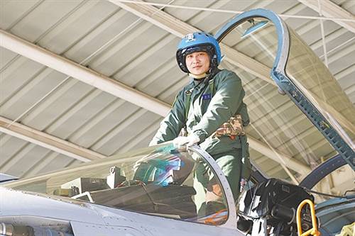 喷气式战斗机2015攻略|改变历史的 10 大战斗机 - 05.鹞