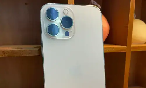 iPhone14Plus的显示屏亮度是多少?iPhone 14 Plus用wifi6传输数据吗? iPhone14Plus的显示屏亮度是多少?iPhone 14 Plus用wifi6传输数据吗?