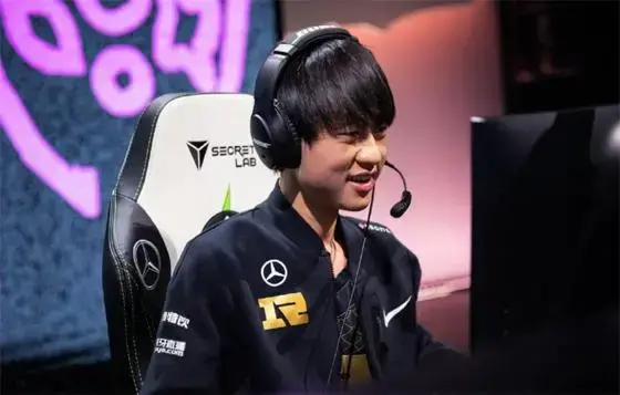 鑻遍泟鑱旂洘閫夋墜ming，LOL：S11辅助TOP10，T1小将Keria力压Ming、Meiko排名第一