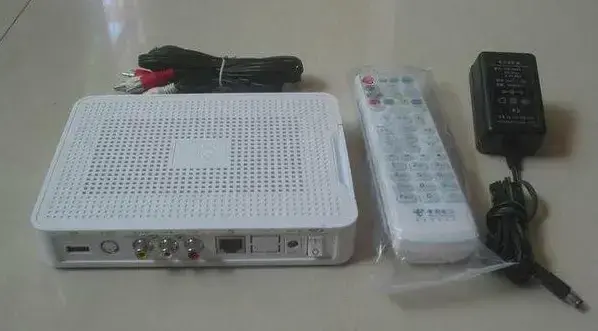 万能直播盒子2024版app（2022最新版）