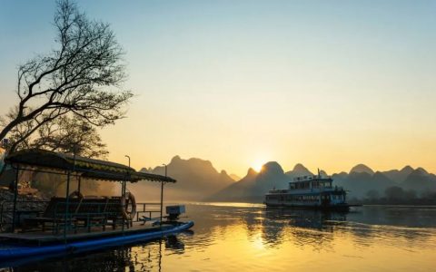 形容繁华的诗词,描写闹市繁华的诗词