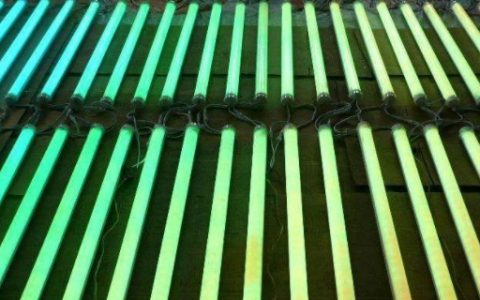 数码管动态显示过程(数码管动态显示原理图)