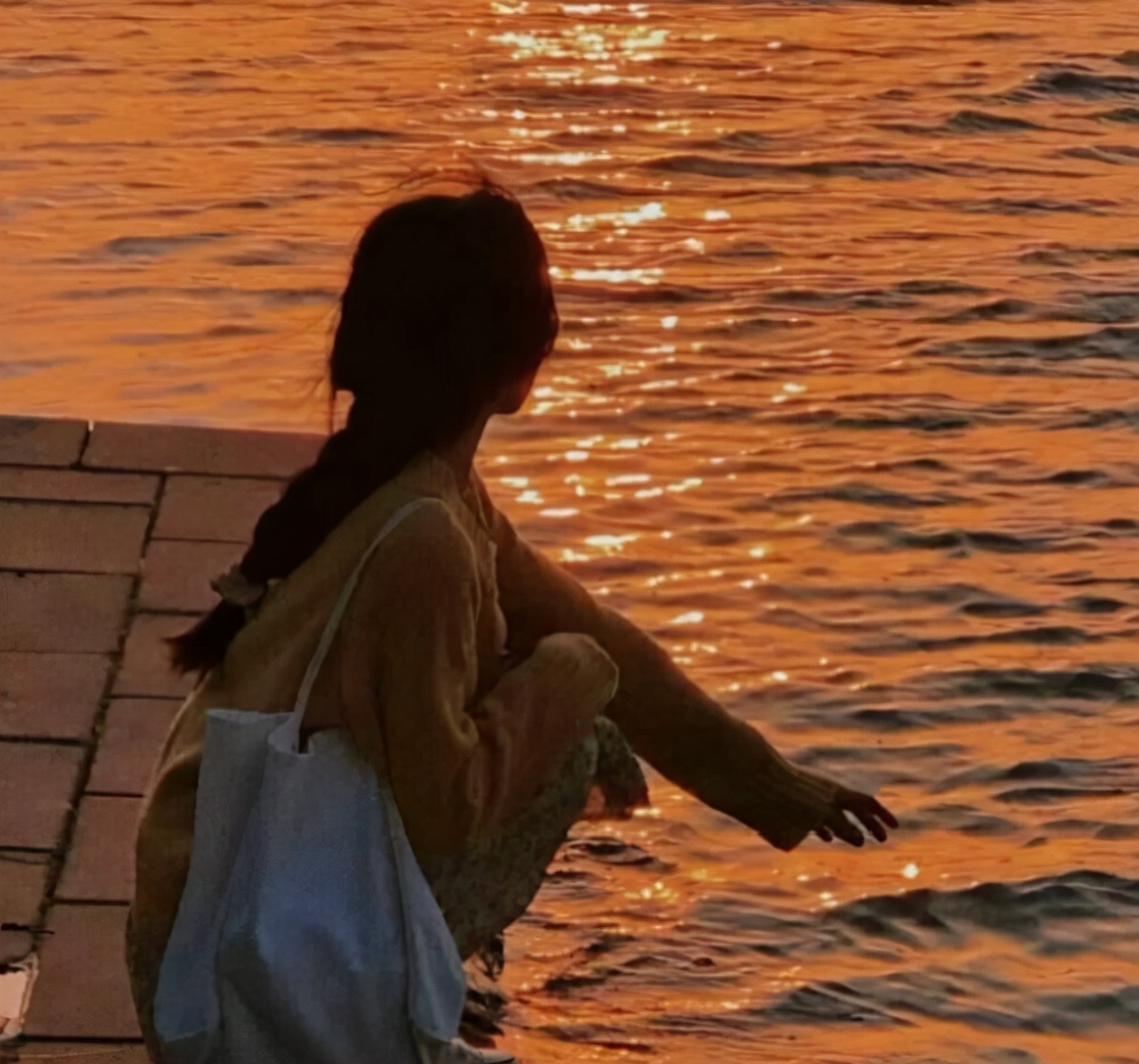 那些一眼万年的惊艳文案