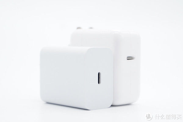 拆解报告：谷歌谷歌30W  PD快充充电器G9BR1