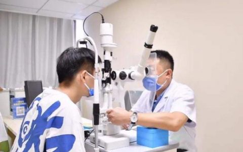 近视手术属于屈光手术吗(近视手术和屈光手术有什么不同)