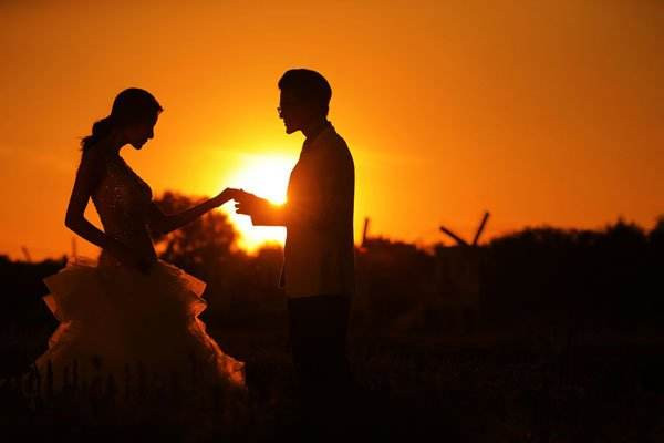 恋爱能谈多久男女朋友谈恋爱多久可以牵手