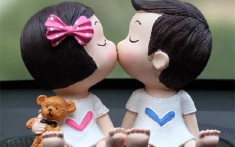 接吻的时候身体变软(女生在接吻的时候,真的会腿软吗?)