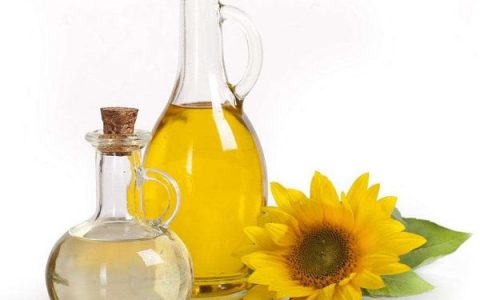 如何鉴别花生油的真假(怎样鉴别花生油的真假)