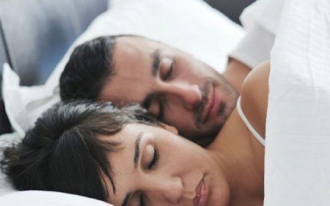 为什么女人三十如狼四十如虎是真的吗(为什么说女人三十岁如狼似虎)