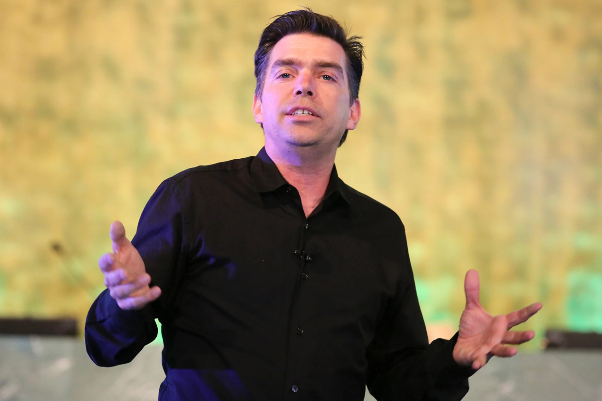 谷歌创始人离婚撕X，还亲手建网站曝前妻被性侵：一分不给她