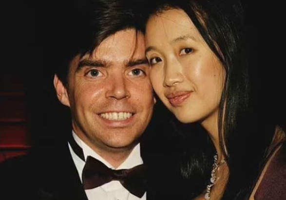 谷歌创始人离婚撕X，还亲手建网站曝前妻被性侵：一分不给她