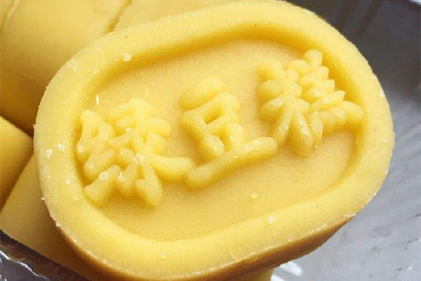 绿豆糕适合老年人吃吗 绿豆糕升糖指数高吗 绿豆糕适合老年人吃吗 绿豆糕升糖指数高吗