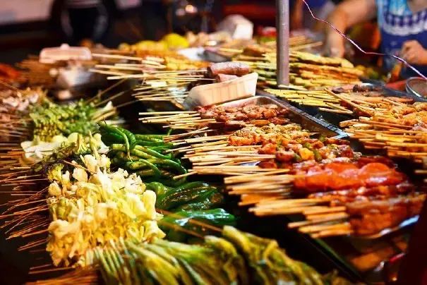 吃懂了烧烤，便懂了人生的五味杂陈