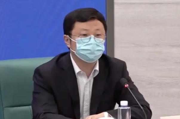 上海回应风险人群中感染者比例变高 新冠肺炎会眼睛疼吗