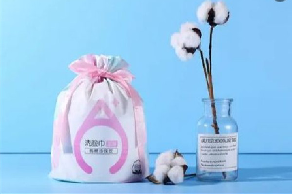 洗脸巾放时间长了还能用吗 洗脸巾的保质期是多长时间