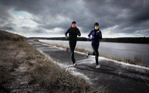 跑步减肥应该什么时候跑步最好(跑步减肥最佳时间段是什么时候)