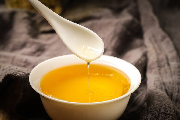 大豆油有味道吗 大豆油味道为哈那么难闻 大豆油有味道吗 大豆油味道为哈那么难闻