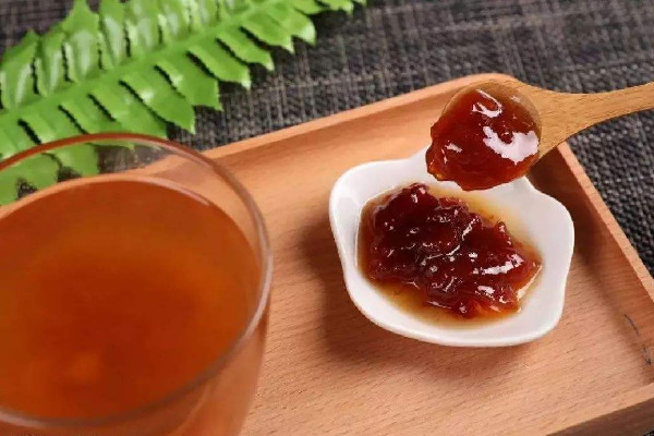枇杷膏是用枇杷做的还是枇杷叶 枇杷膏的制作方法 枇杷膏是用枇杷做的还是枇杷叶 枇杷膏的制作方法