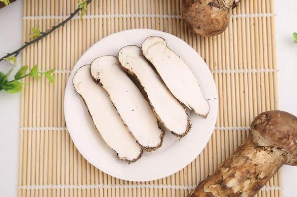 松茸是热性还是凉性的 松茸要煮多久才能吃