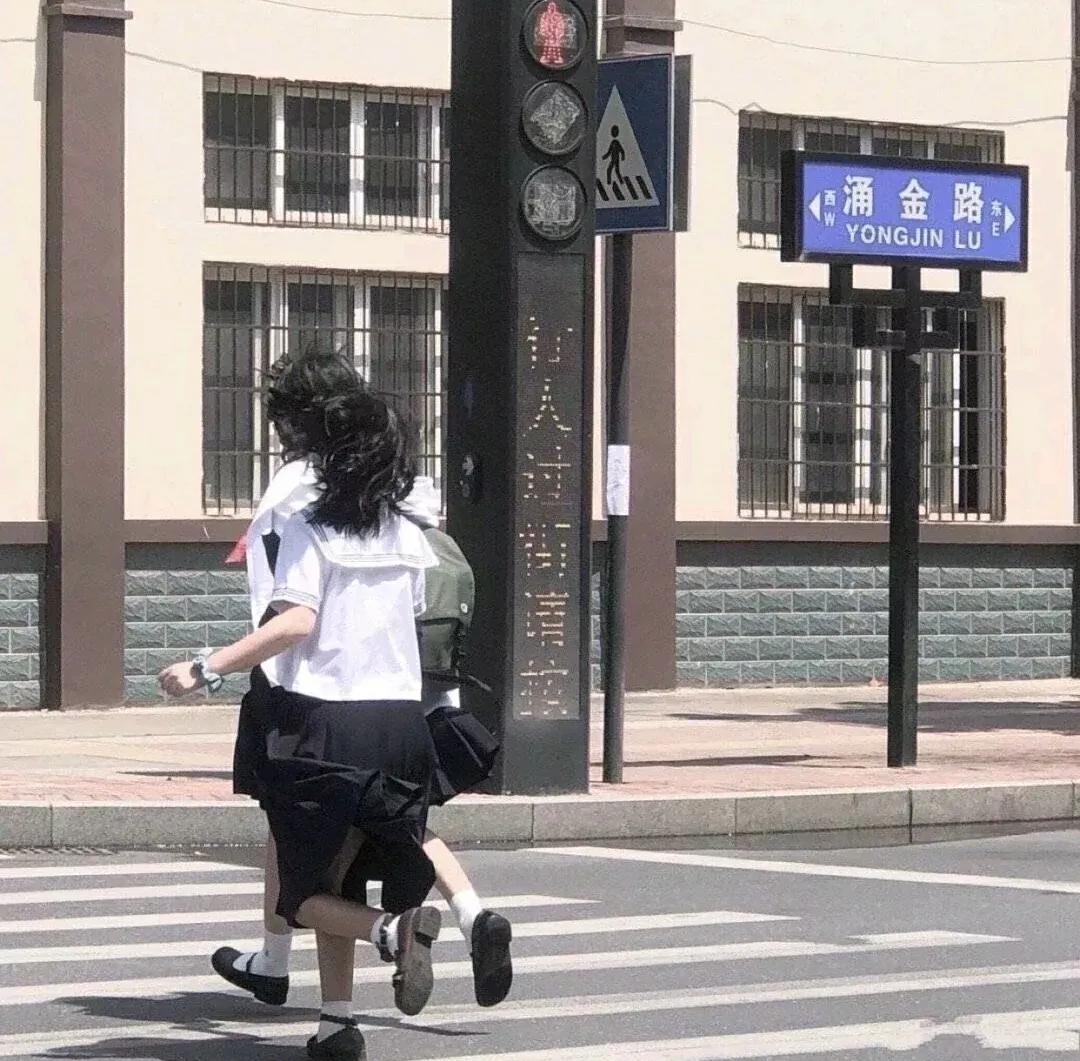 精致而又高质量的文案