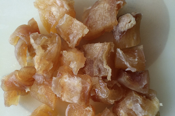 牛筋和牛肉哪个有营养 牛筋和牛肉哪个热量高