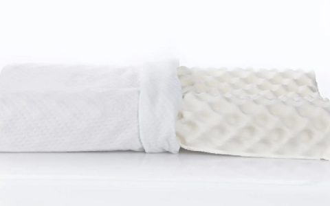 如何选择乳胶枕头的高度及功能(乳胶枕头应该靠哪面)