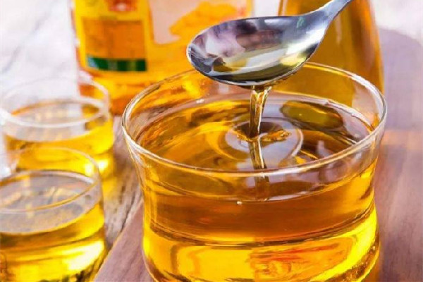 大豆油一级的好还是三级的好 大豆油一级和三级的区别