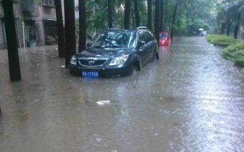武汉最大暴雨每小时多少毫米(武汉暴雨是什么时候几点几分)
