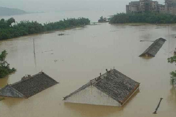 澳大利亚因洪灾进入国家紧急状态 洪灾是什么原因造成的