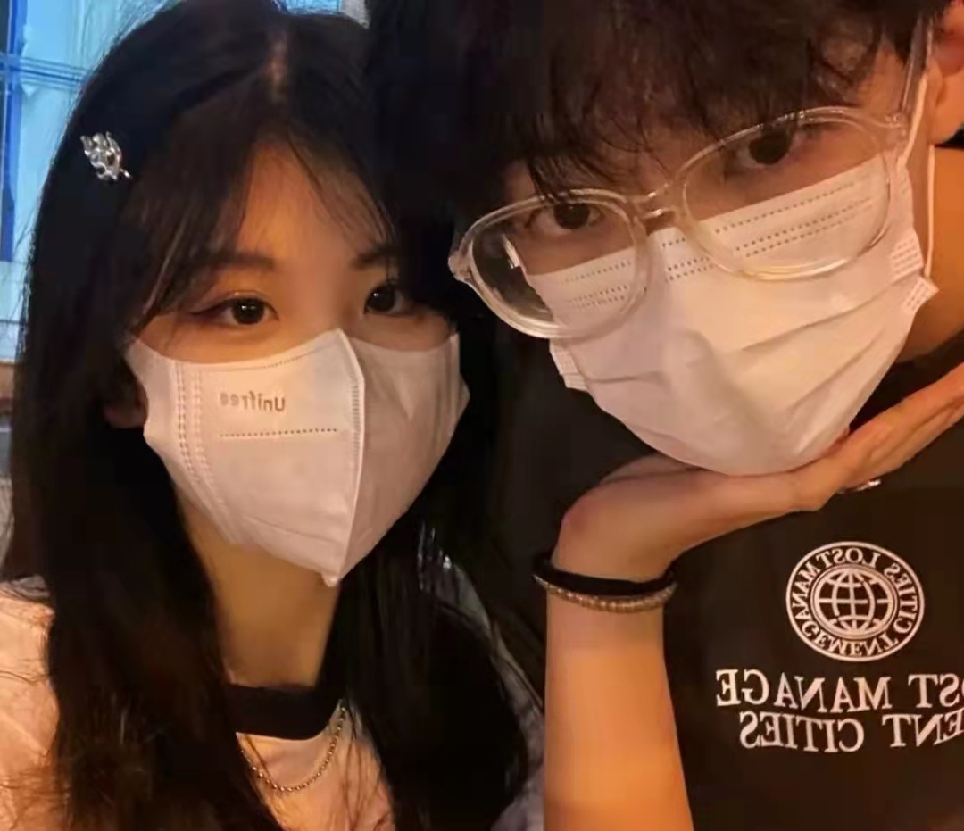 文案丨充满浓浓爱意的恋爱周年文案