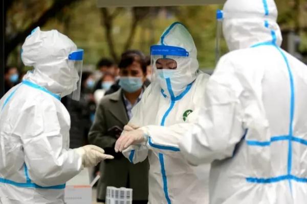 14天超1.5万例本土感染者如何应对 新冠肺炎感染者治愈后会有后遗症吗