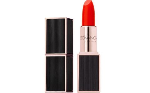 tf口红16和迪奥999选哪个(迪奥口红999丝绒是最新款吗)