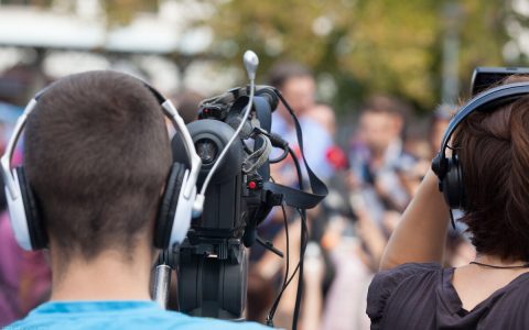 企业宣传片开场白，震撼开场视频文案