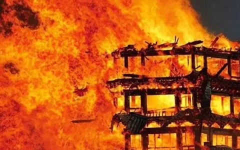 锂电池着火可以先断电再救火吗，锂电池失火案例