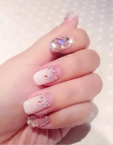 冬季时尚美甲2022款