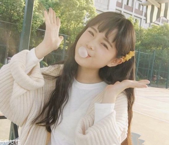 胖圆脸适合什么发型 2022圆脸适合的发型