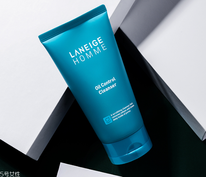 男生用什么洗面奶好 2022男士洗面奶哪个牌子最好