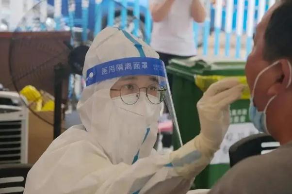 沪新冠出院者回家社区拒绝官方回应 新冠肺炎治好了还会传染给别人吗 沪新冠出院者回家社区拒绝官方回应 新冠肺炎治好了还会传染给别人吗