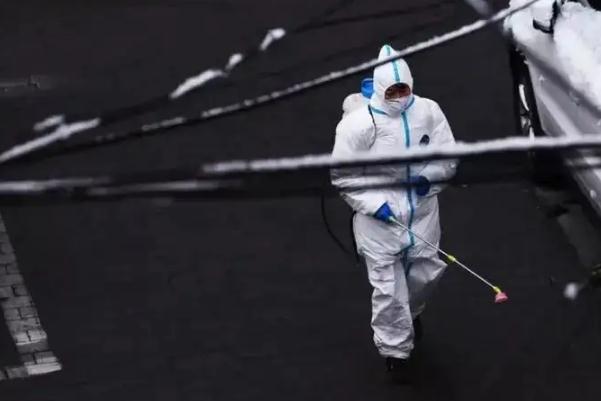 上海男生分享确诊后阳转阴过程 新冠肺炎确诊后治疗多久可以出院