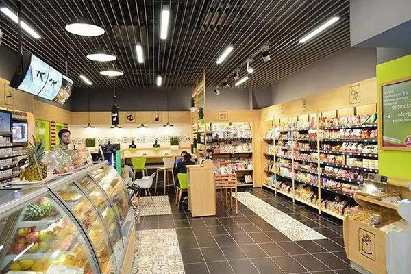 202204129270483.jpg 50平方的便利店1.jpg