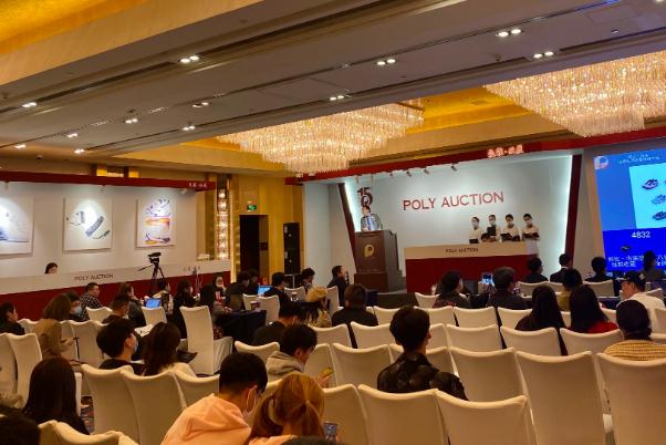 中国藏家在巴黎拍得乾隆玉玺 拍卖会是什么意思 中国藏家在巴黎拍得乾隆玉玺 拍卖会是什么意思