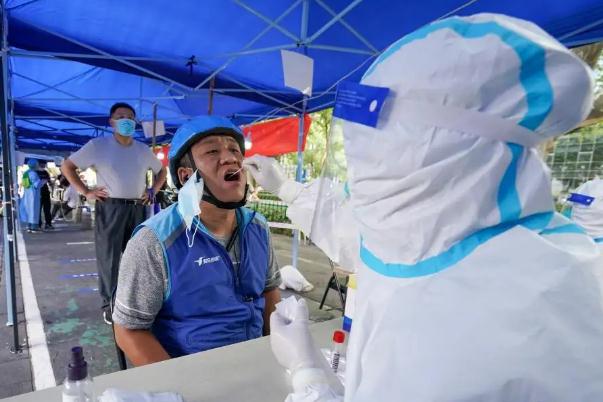 3月来本土感染者超32万例涉30省份 新冠肺炎可以吃头孢吗