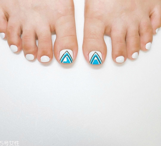 夏季脚部个性美甲图片大全 最新脚指甲款式图片2022