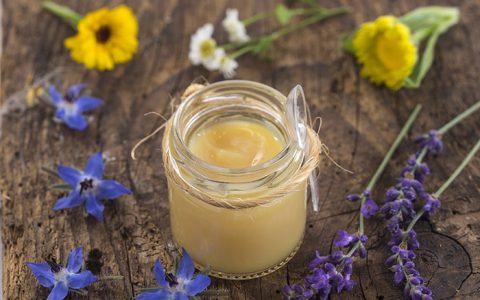 蜂王浆是什么？如何挑选,怎么吃