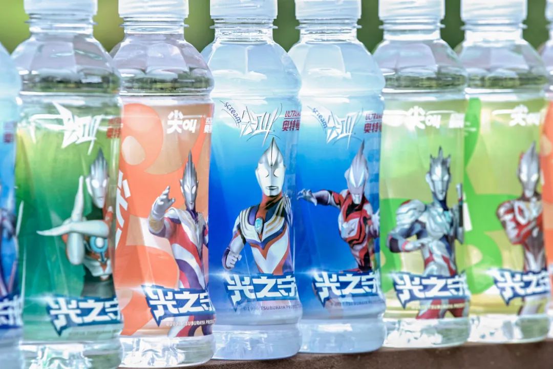 18年后，奥特曼让人尖叫