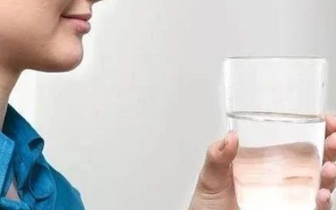 同样是水，自来水、纯净水、矿泉水……哪种更有益健康？