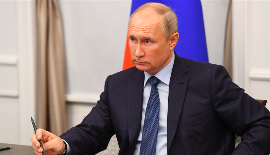 普京的铁汉柔情：与前妻厮守30年后无奈分手，她虽改嫁，他仍不娶