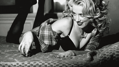 用情趣内衣把男朋友撩到腿软，是一种什么体验？